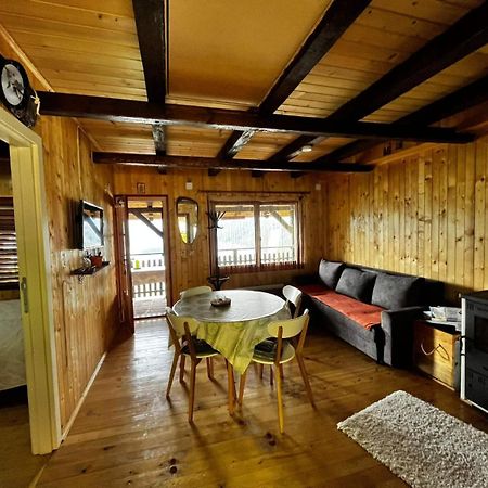 Apartman Orlovo Oko Mandici エクステリア 写真