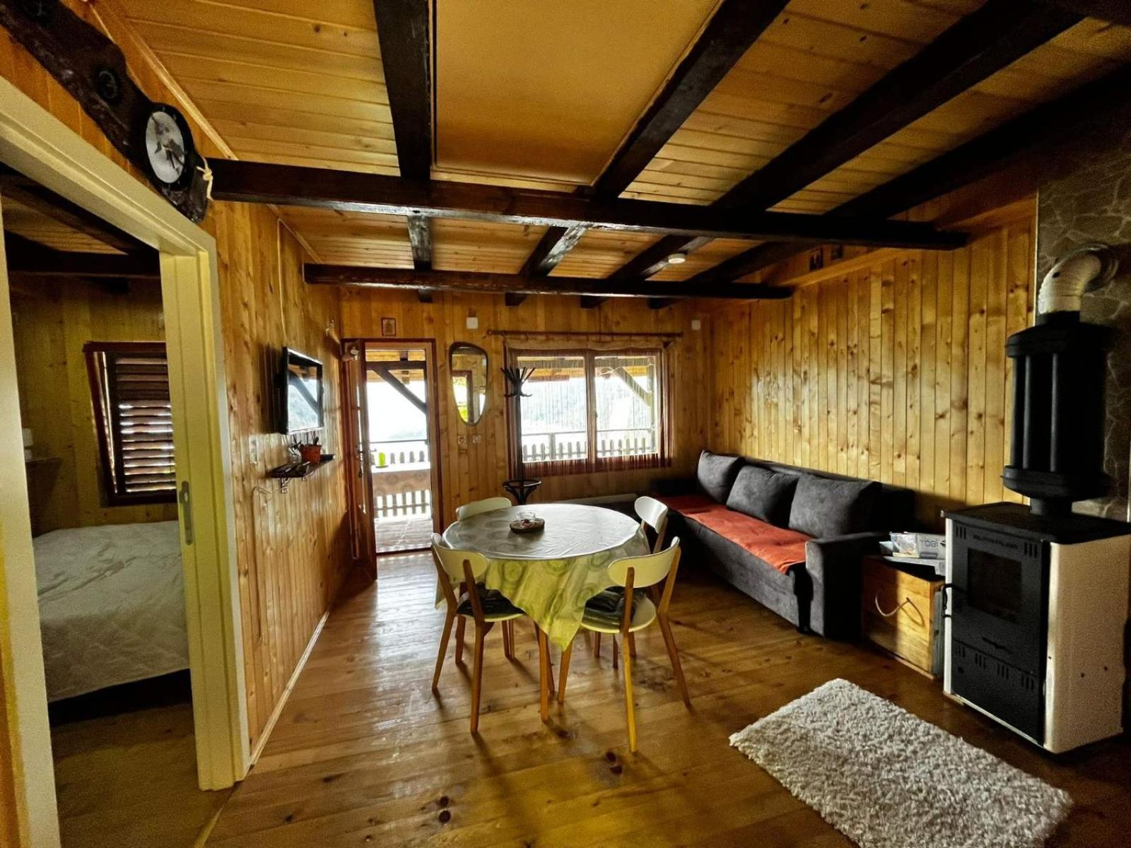 Apartman Orlovo Oko Mandici エクステリア 写真